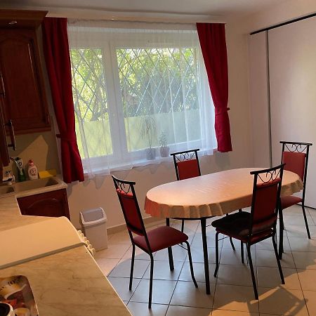 Gerardus Apartman Budapeste Exterior foto